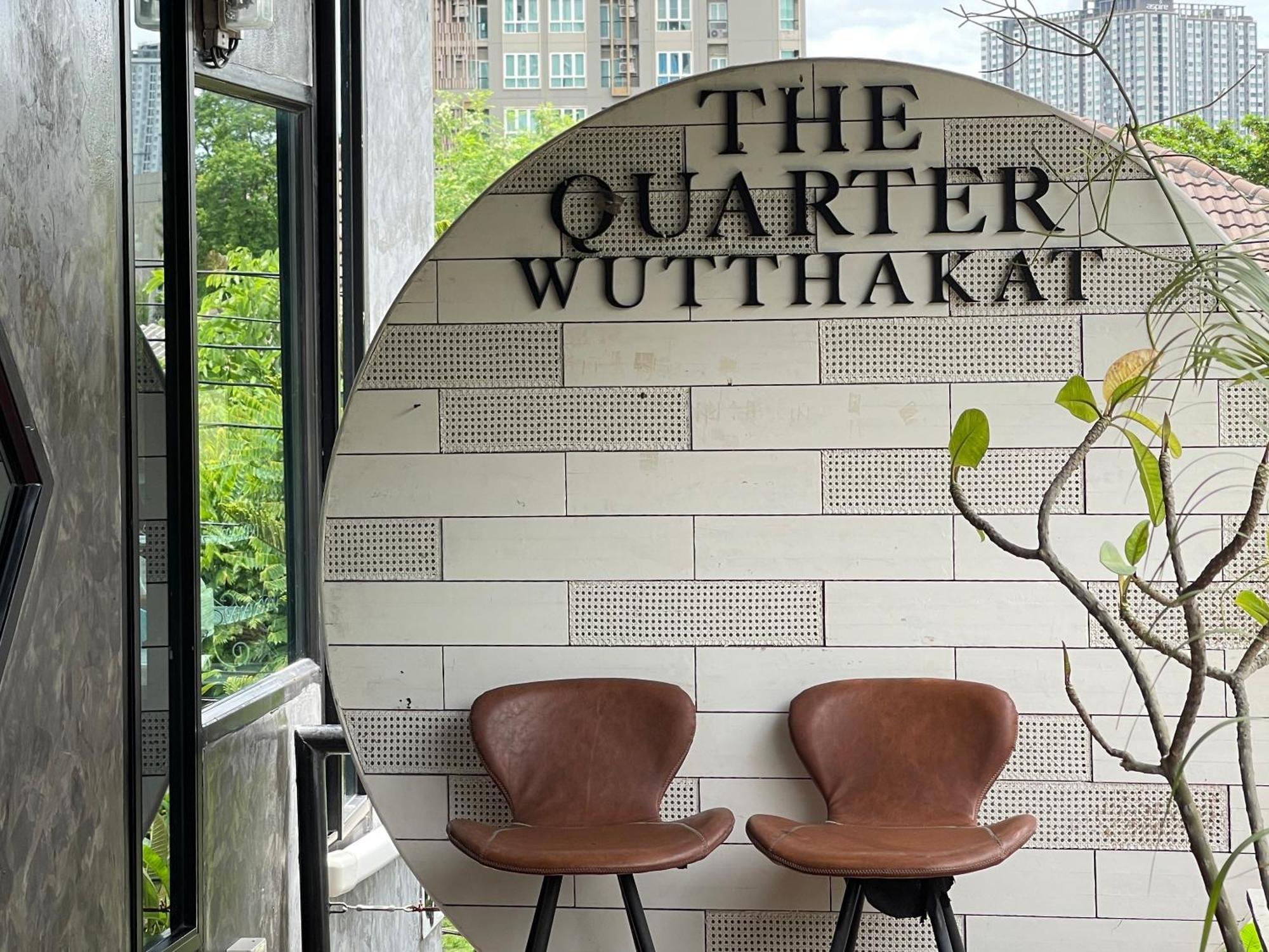 The Quarter Wutthakat Appartement Bangkok Buitenkant foto